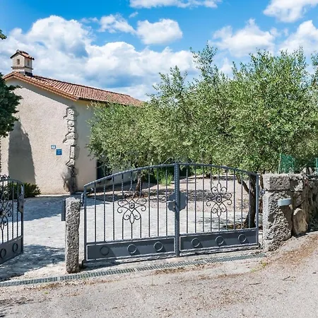 Casa vacanze Mit Privatpool Fuer 4 Personen Ca 96 Qm In Sveti Ivan Dobrinjski, Kvarner Bucht Krk *